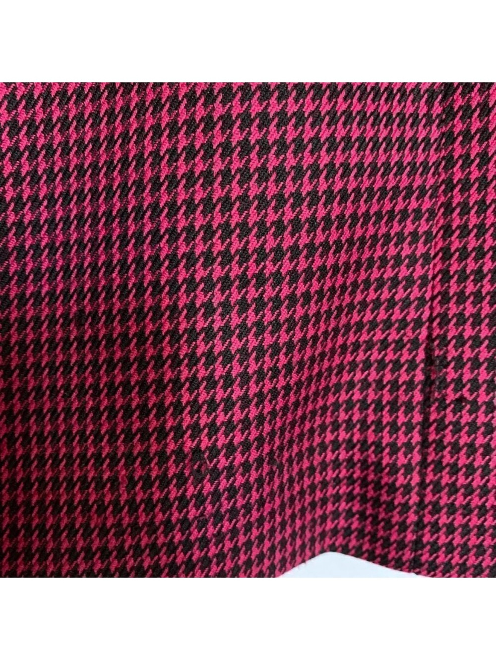 3 Piece Bundle Emily Burgundy Houndstooth Button Jacket with Black Top & Pants - Picture 7 of 9